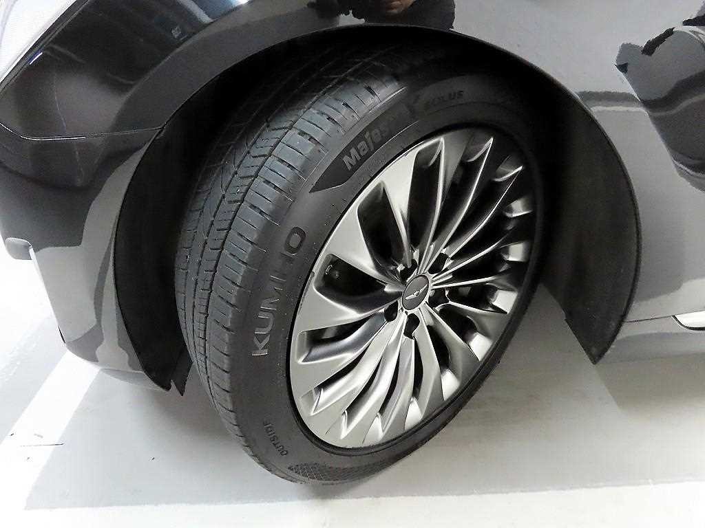 제네시스 EQ900 5.0 GDI AWD 프레스티지 이미지 19