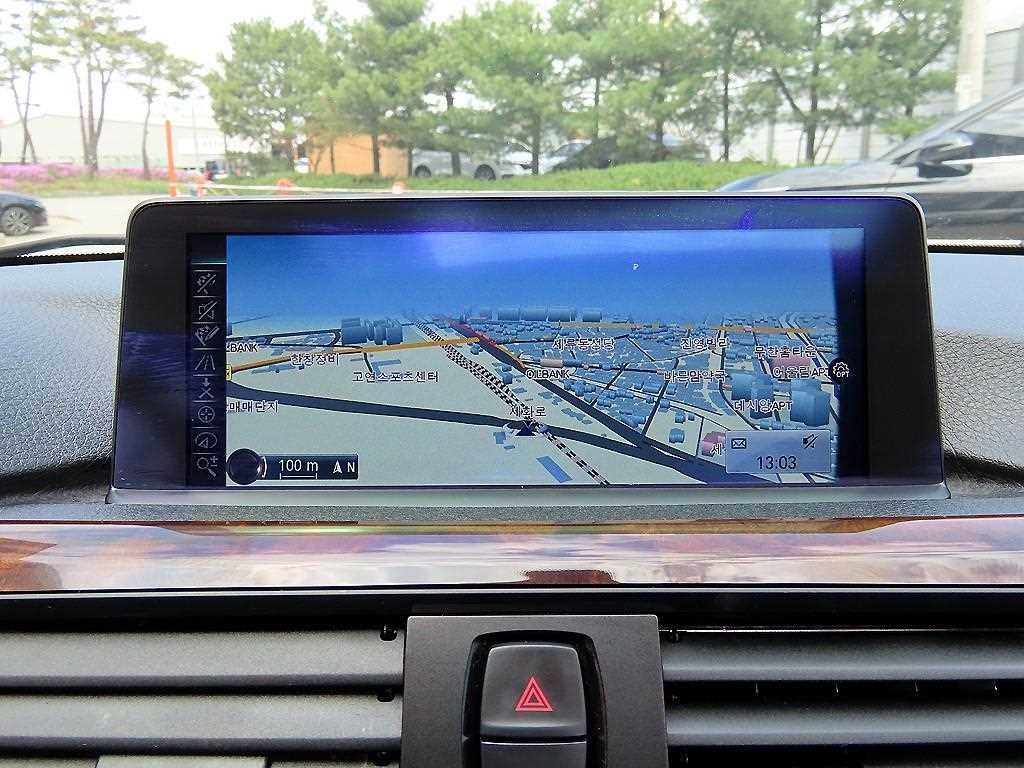 BMW 3시리즈 3시리즈 (F30) 320d xDrive 이미지 14