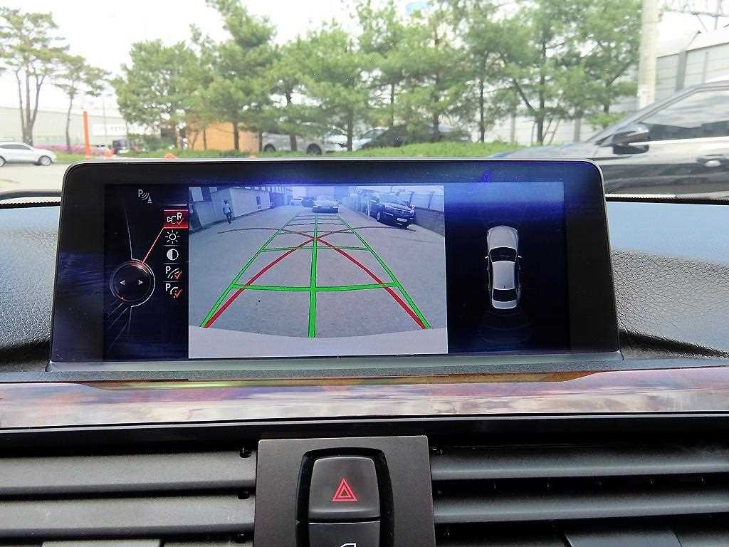 BMW 3시리즈 3시리즈 (F30) 320d xDrive 이미지 15