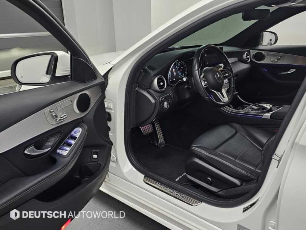 벤츠 C 클래스 C클래스 W205 C200 AMG LINE 이미지 11