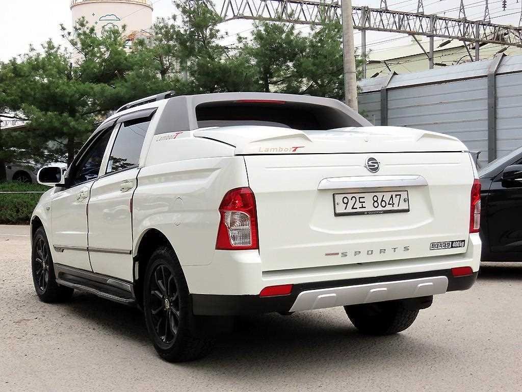 KG모빌리티(쌍용) 코란도 코란도스포츠 디젤 4WD 익스트림 이미지 3