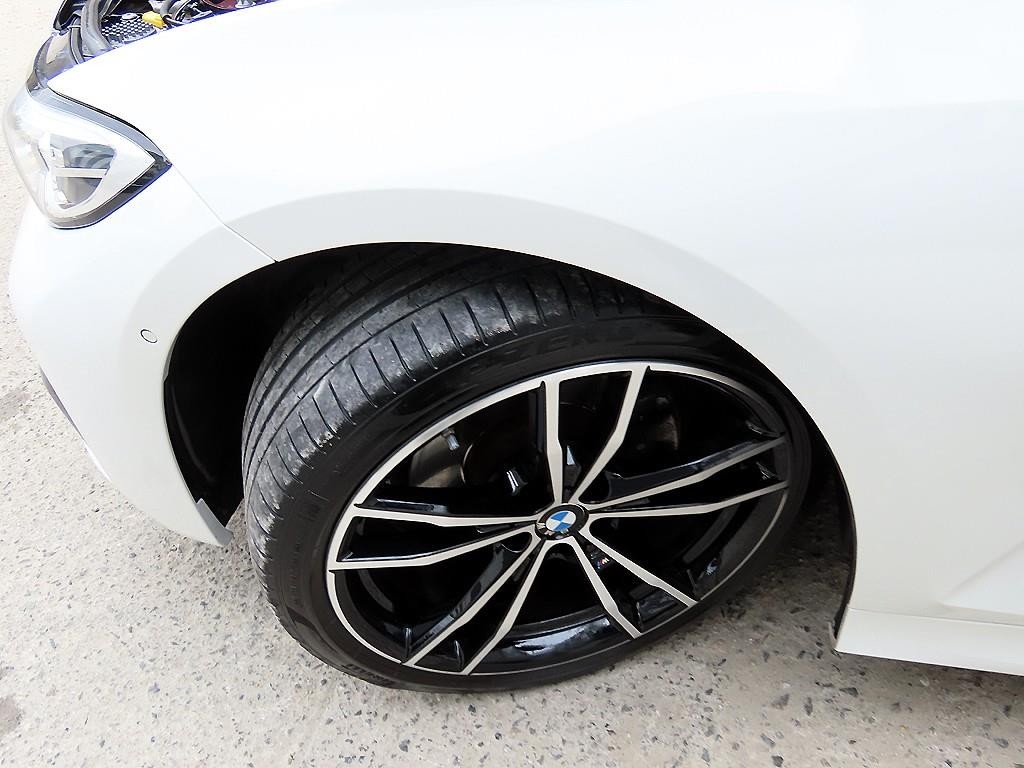 BMW 3시리즈 3시리즈 (G20) 320d 투어링 M 스포츠 이미지 20