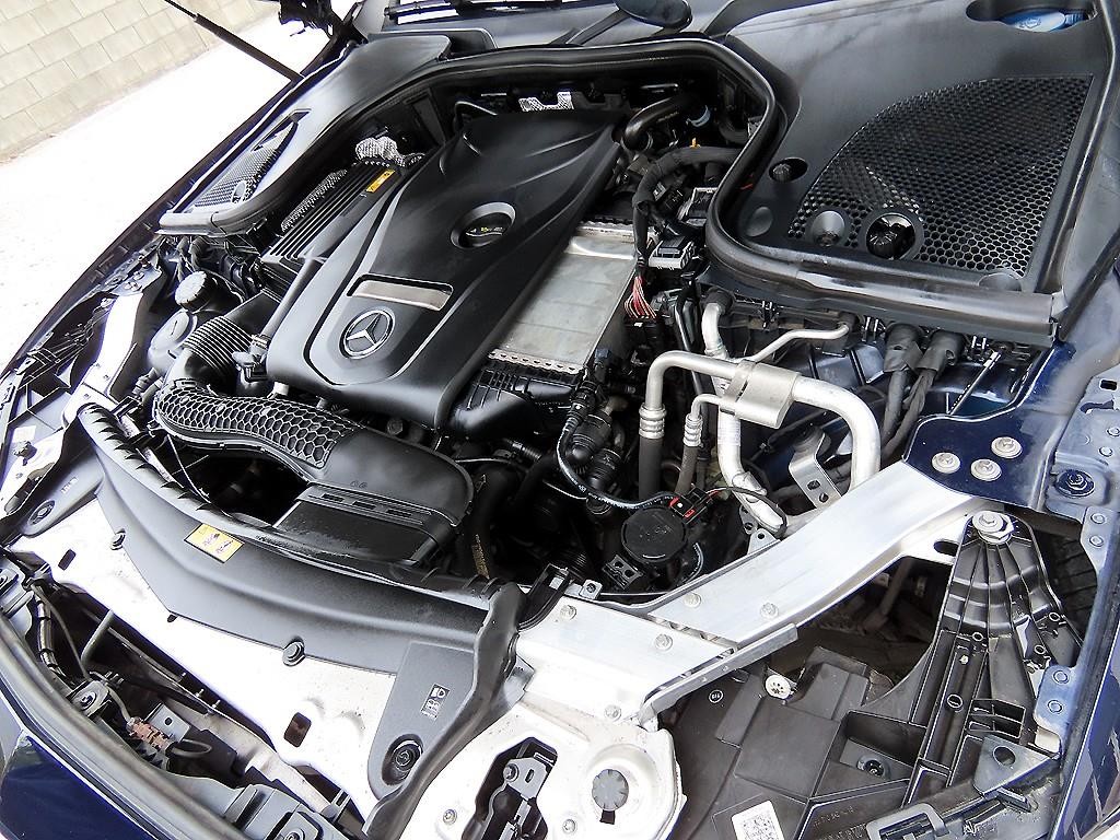 벤츠 E 클래스 E-클래스 W213 E300 4MATIC 아방가르드 이미지 19