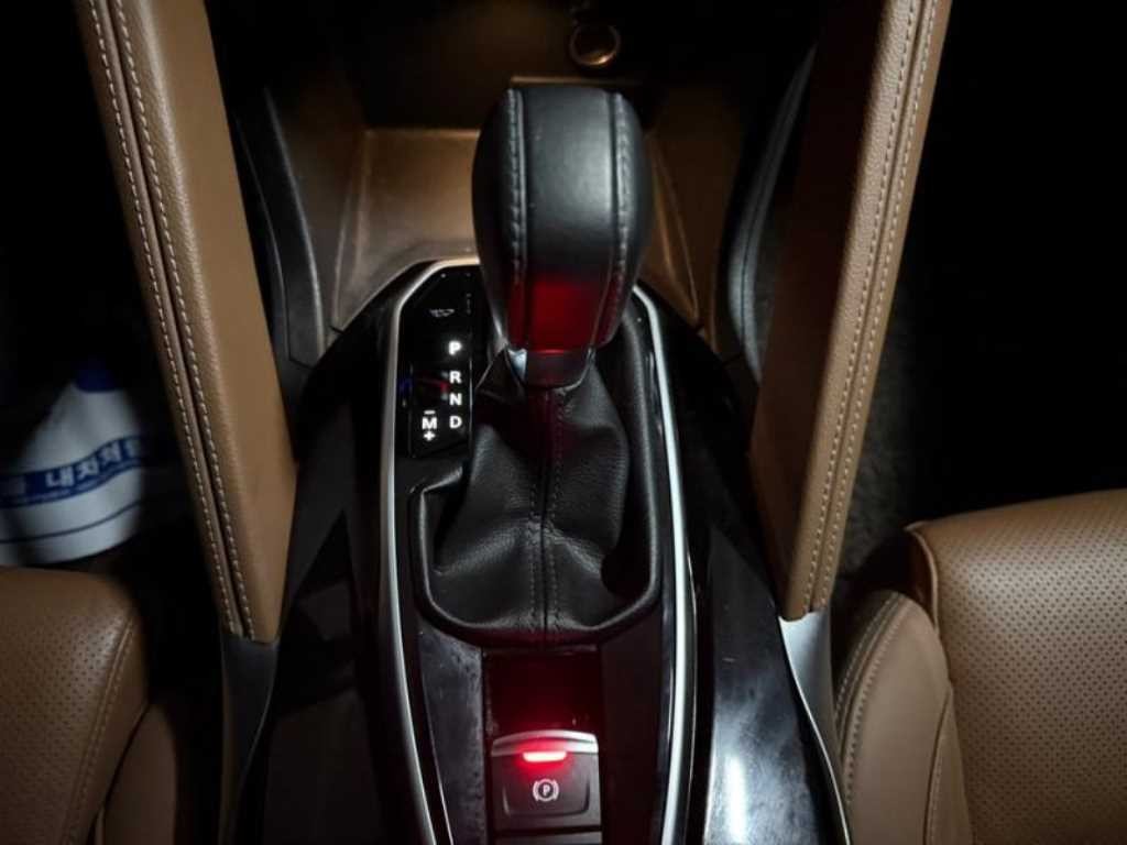 르노코리아(삼성) QM6 더뉴QM6 2.0 LPe RE 시그니처 2WD 이미지 14