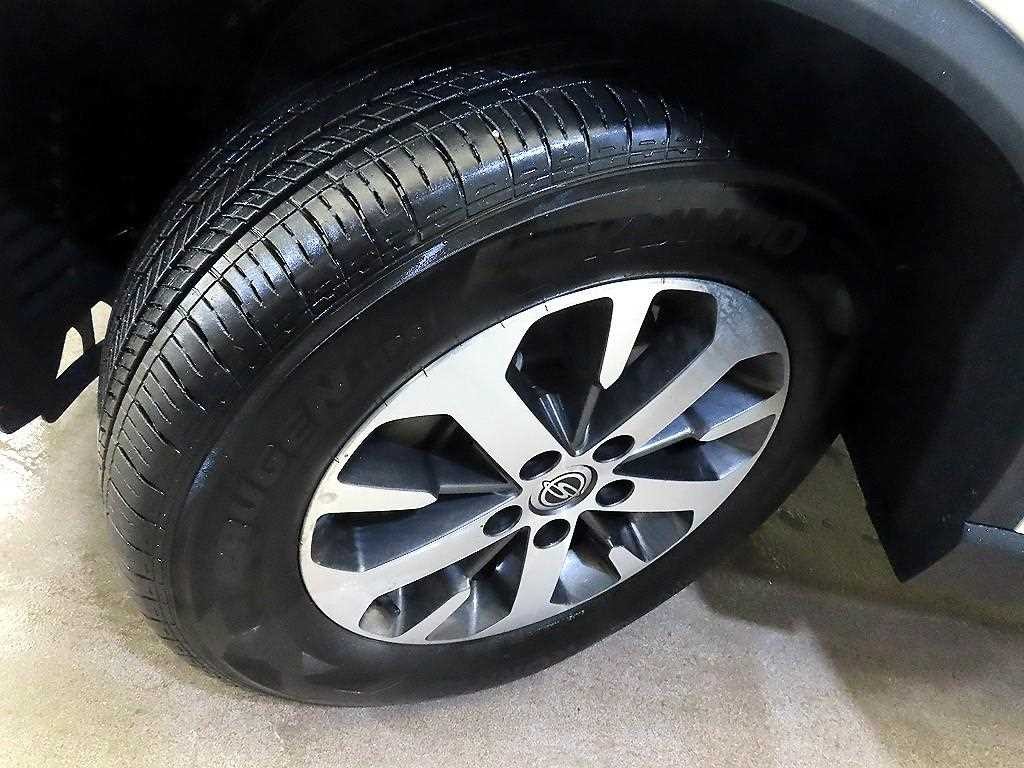 KG모빌리티(쌍용) 렉스턴 올 뉴 렉스턴 (Y450) 디젤 2.2 4WD 럭셔리 이미지 20