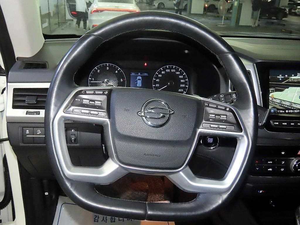 KG모빌리티(쌍용) 렉스턴 올 뉴 렉스턴 (Y450) 디젤 2.2 4WD 럭셔리 이미지 8