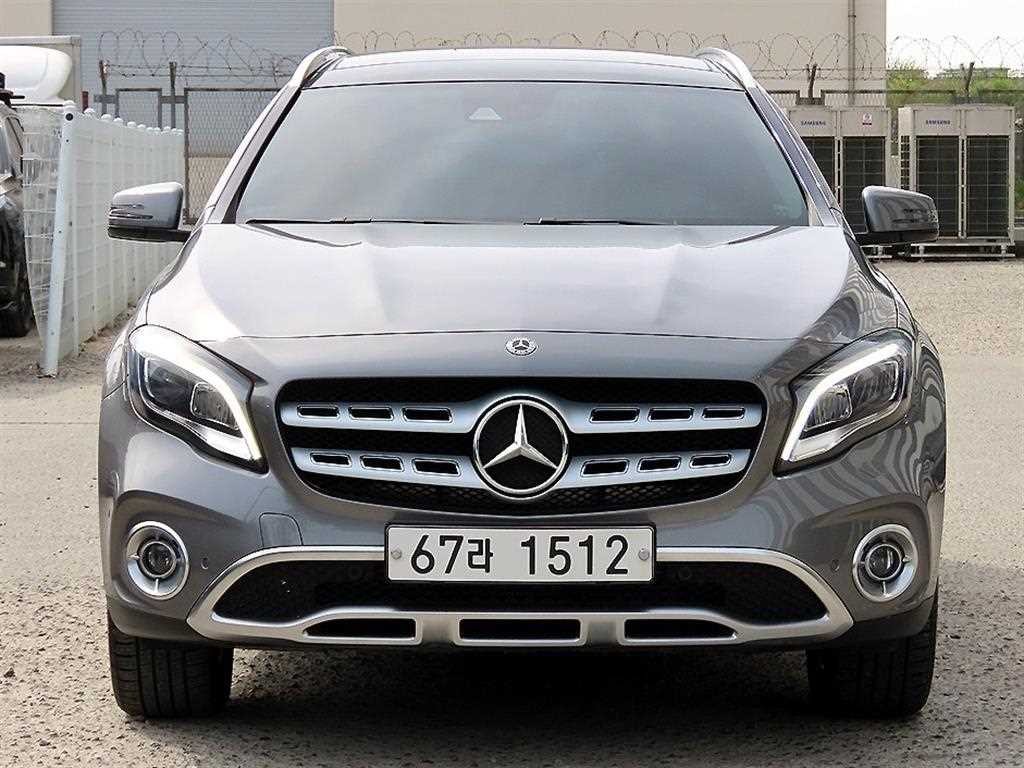 벤츠 GLA 클래스 GLA클래스 X156 GLA220 이미지 1