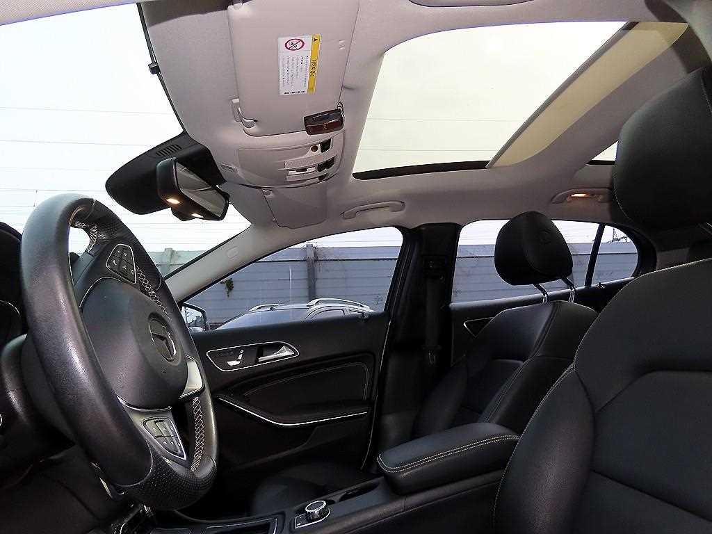 벤츠 GLA 클래스 GLA클래스 X156 GLA220 이미지 18