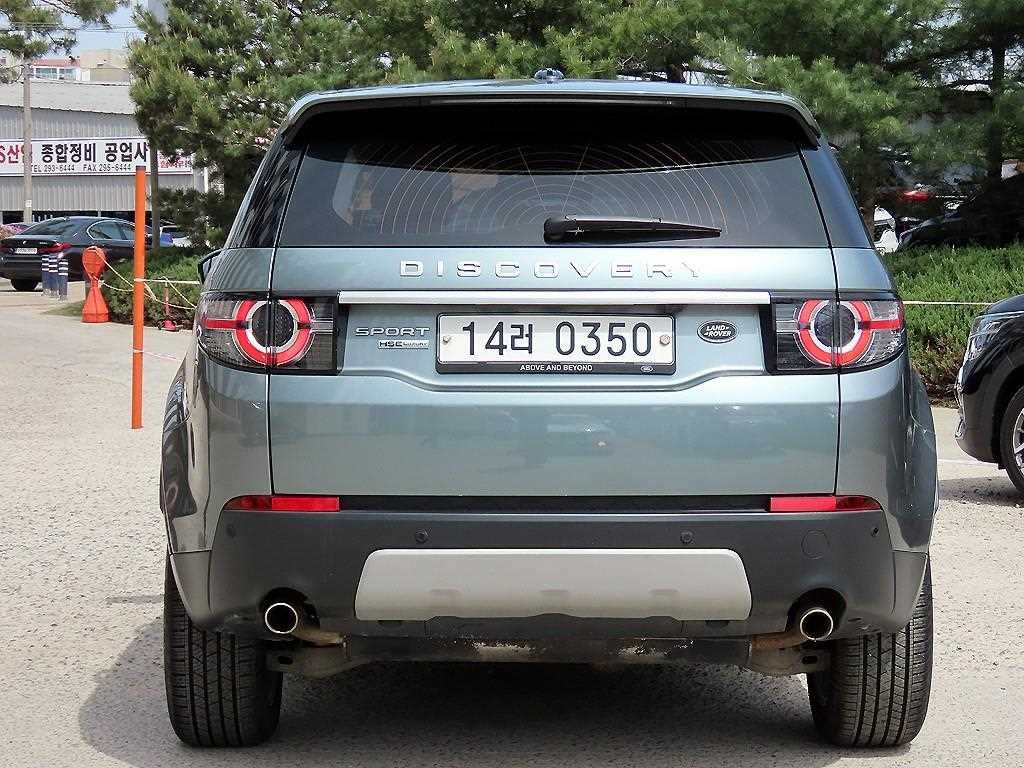 랜드로버 디스커버리 스포츠 2.0 TD4 HSE 럭셔리 이미지 4