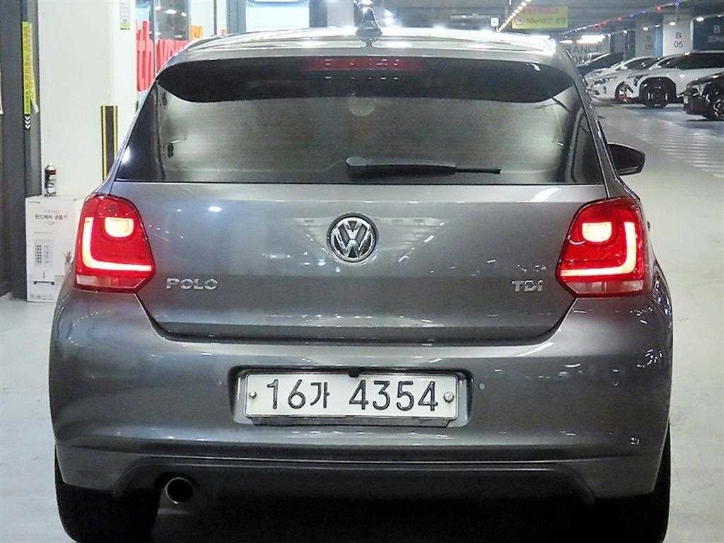 폭스바겐 폴로 1.6 TDI R-LINE 이미지 5