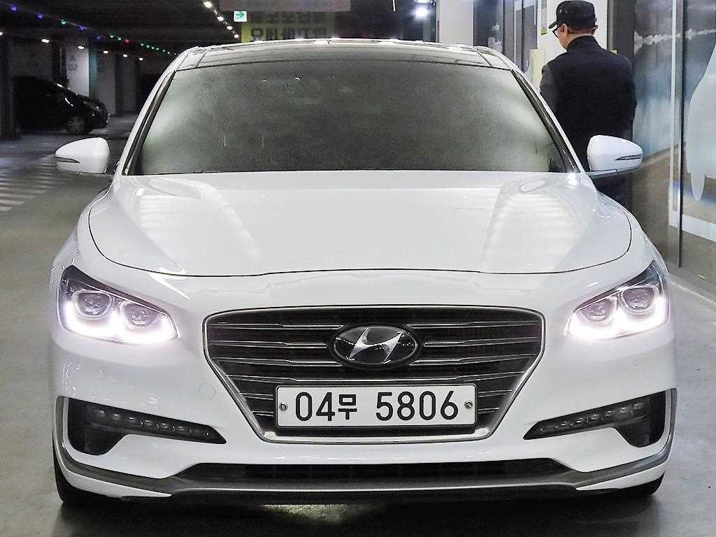 현대 그랜저 그랜저 IG 2.2 VGT 프리미엄 스페셜 이미지 2