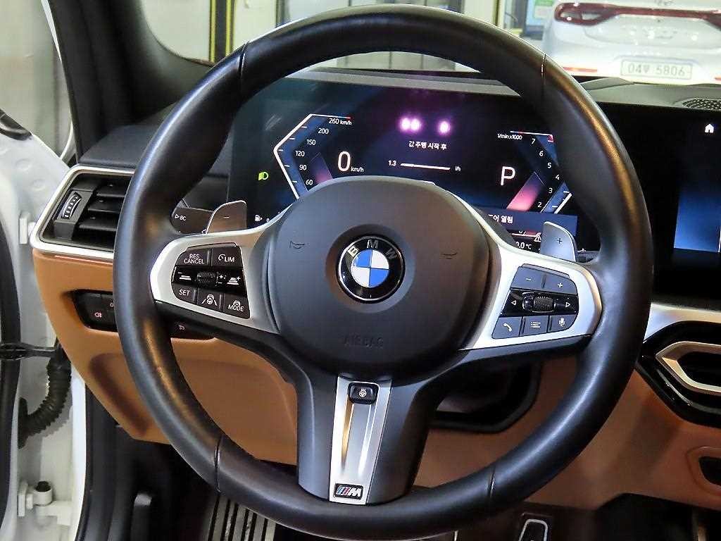 BMW 3시리즈 3시리즈 (G20) 320i M 스포츠 이미지 8