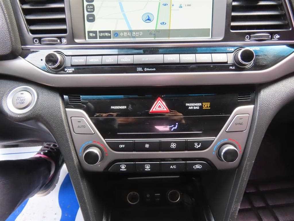 현대 아반떼 아반떼 AD 1.6 GDI 프리미엄 이미지 12