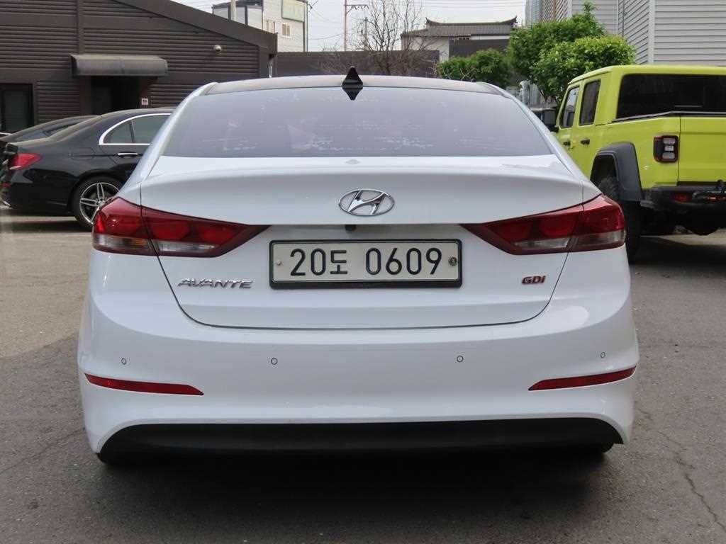 현대 아반떼 아반떼 AD 1.6 GDI 프리미엄 이미지 4