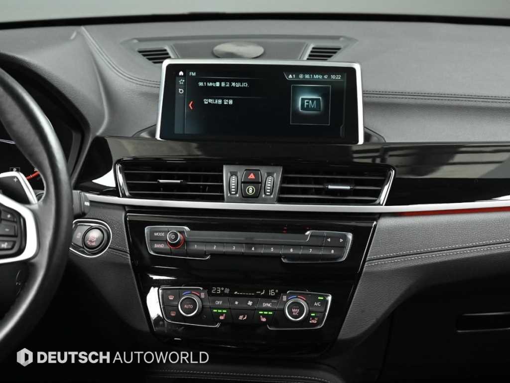 BMW X1 X1 (F48) xDrive 20i M 스포츠 이미지 14