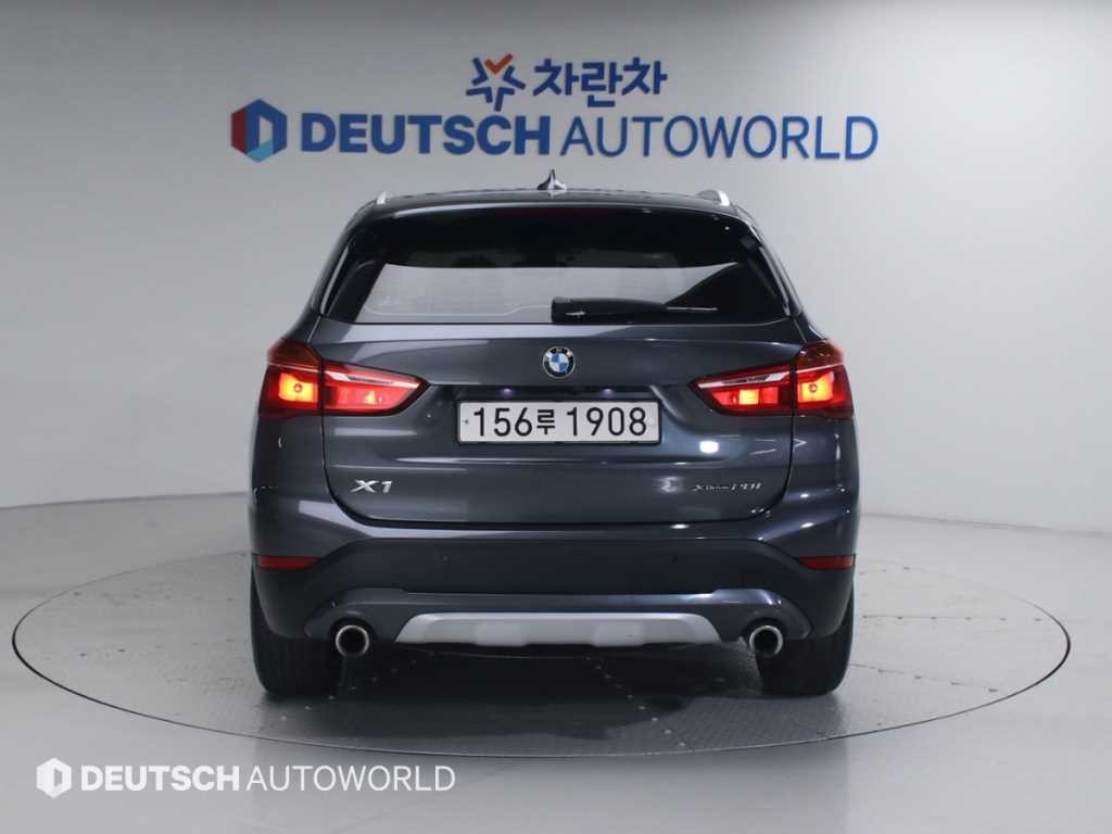 BMW X1 X1 (F48) xDrive 20i M 스포츠 이미지 4