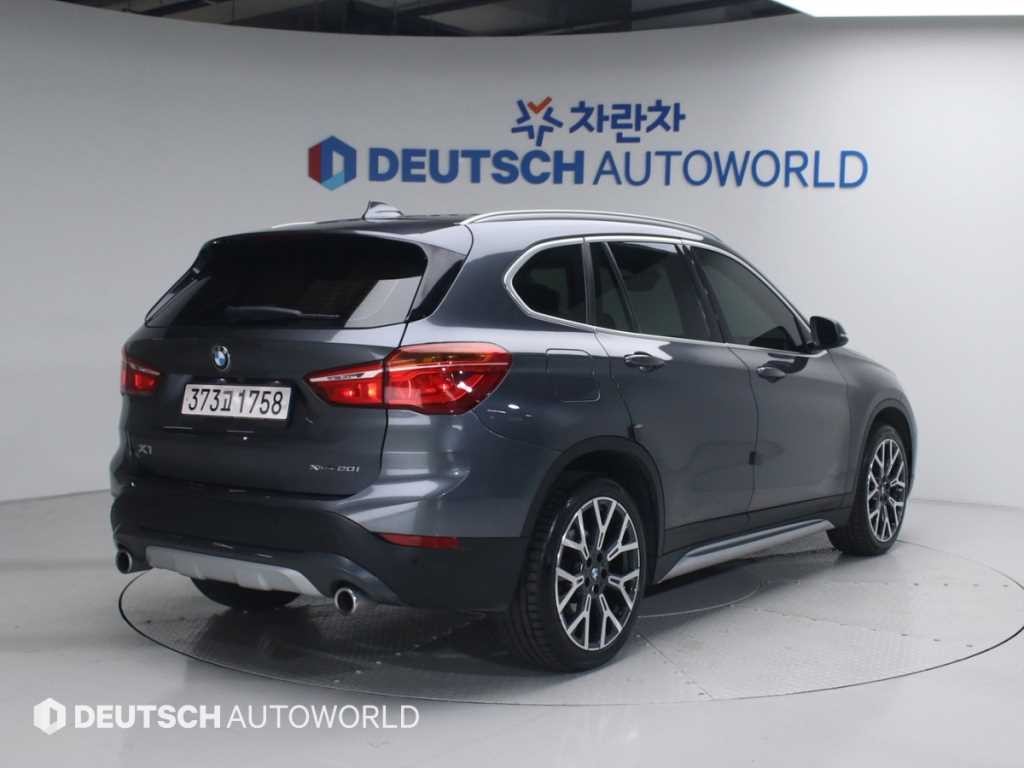 BMW X1 X1 (F48) xDrive 20i M 스포츠 이미지 2