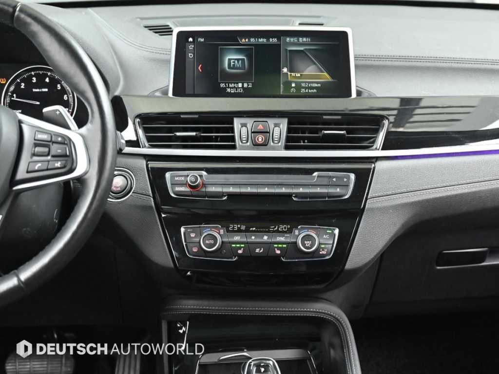 BMW X1 X1 (F48) xDrive 20i M 스포츠 이미지 14