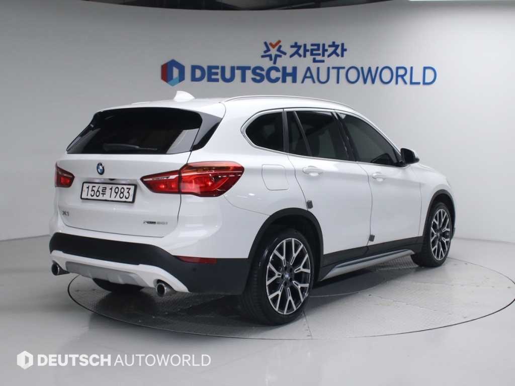 BMW X1 X1 (F48) xDrive 20i M 스포츠 이미지 2