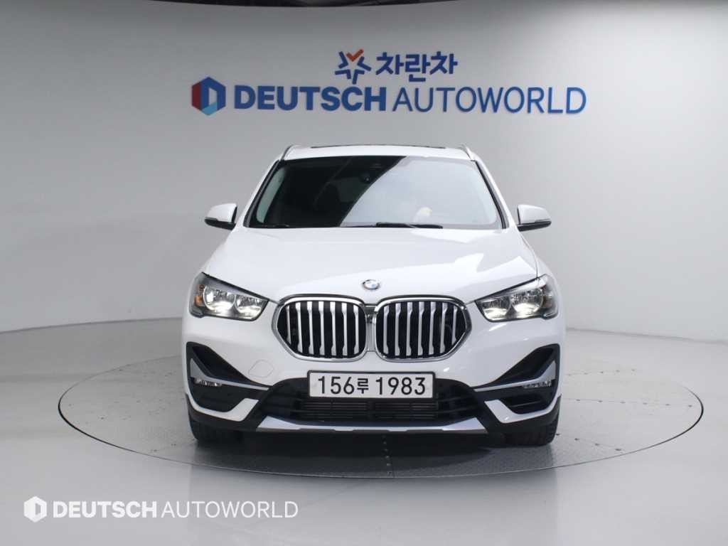 BMW X1 X1 (F48) xDrive 20i M 스포츠 이미지 3