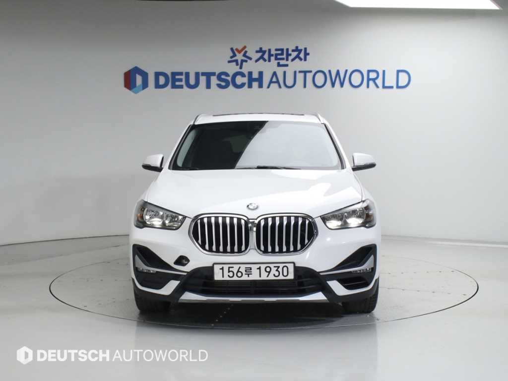 BMW X1 X1 (F48) xDrive 20i M 스포츠 이미지 3