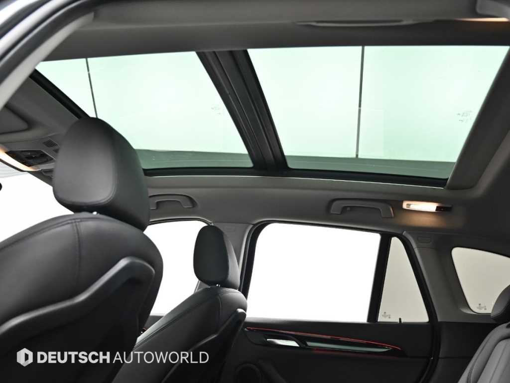 BMW X1 X1 (F48) xDrive 20i M 스포츠 이미지 18
