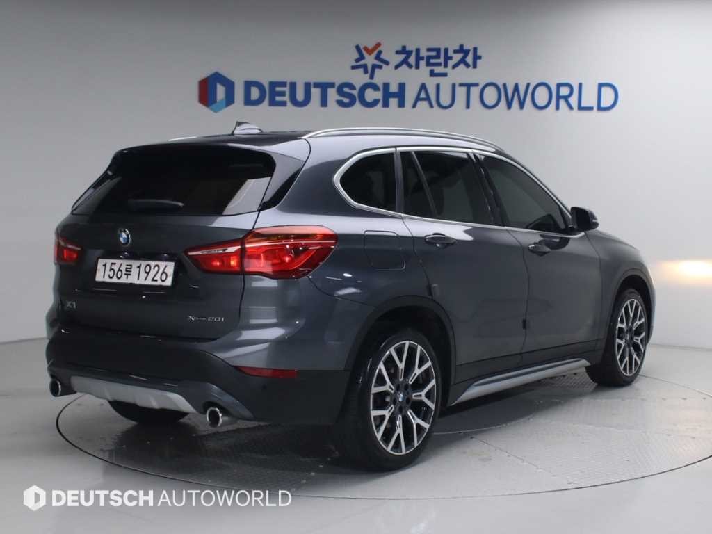 BMW X1 X1 (F48) xDrive 20i M 스포츠 이미지 2