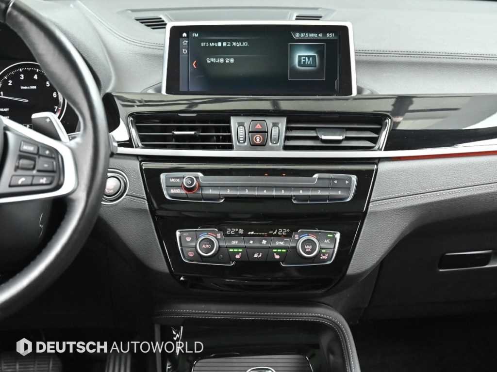 BMW X1 X1 (F48) xDrive 20i M 스포츠 이미지 14