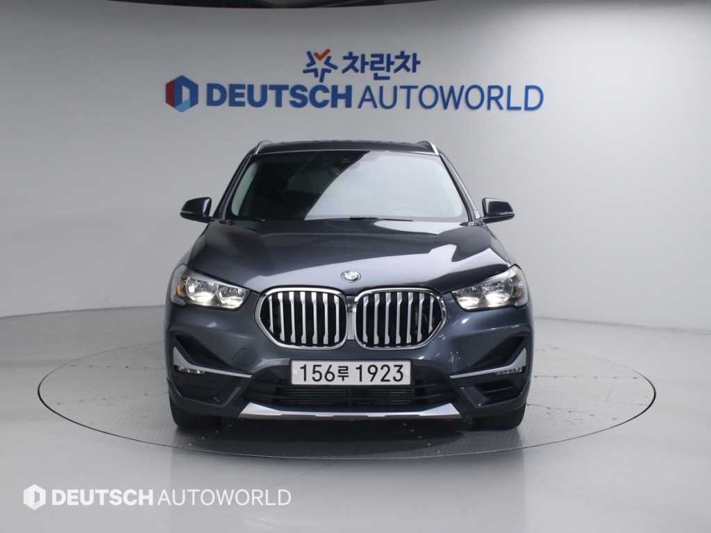 BMW X1 X1 (F48) xDrive 20i M 스포츠 이미지 3