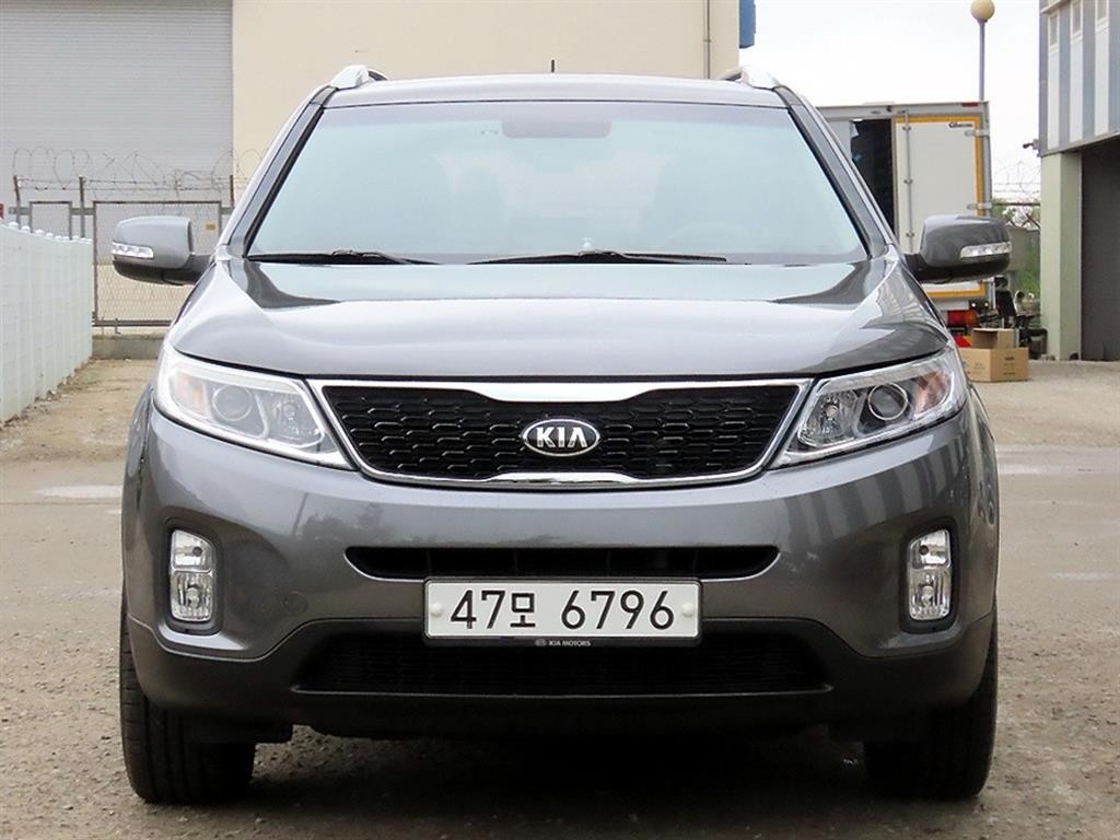 뉴 쏘렌토 R 2WD 2.0 프레스티지 2014년 88,311km 수원중고SUV
