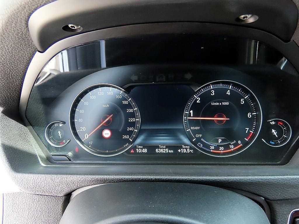 BMW 3시리즈 3시리즈 (F30) 330i M 스포츠 쉐도우 이미지 9