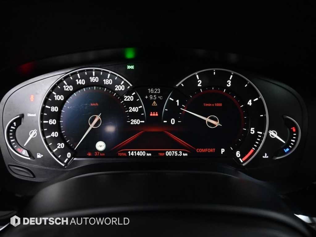 BMW 5시리즈 5시리즈 (G30) 520d 럭셔리 스페셜 에디션 이미지 8
