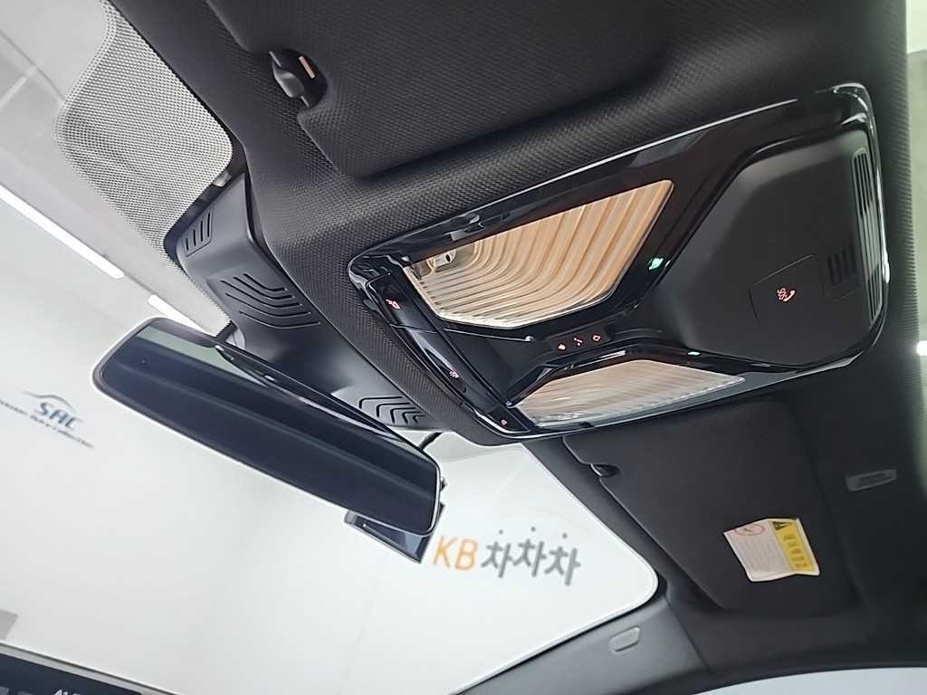 BMW 5시리즈 5시리즈 (G30) 530i xDrive M 스포츠 이미지 17