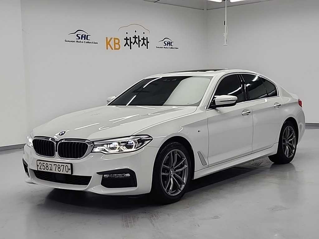 BMW 5시리즈 5시리즈 (G30) 530i xDrive M 스포츠 이미지 2