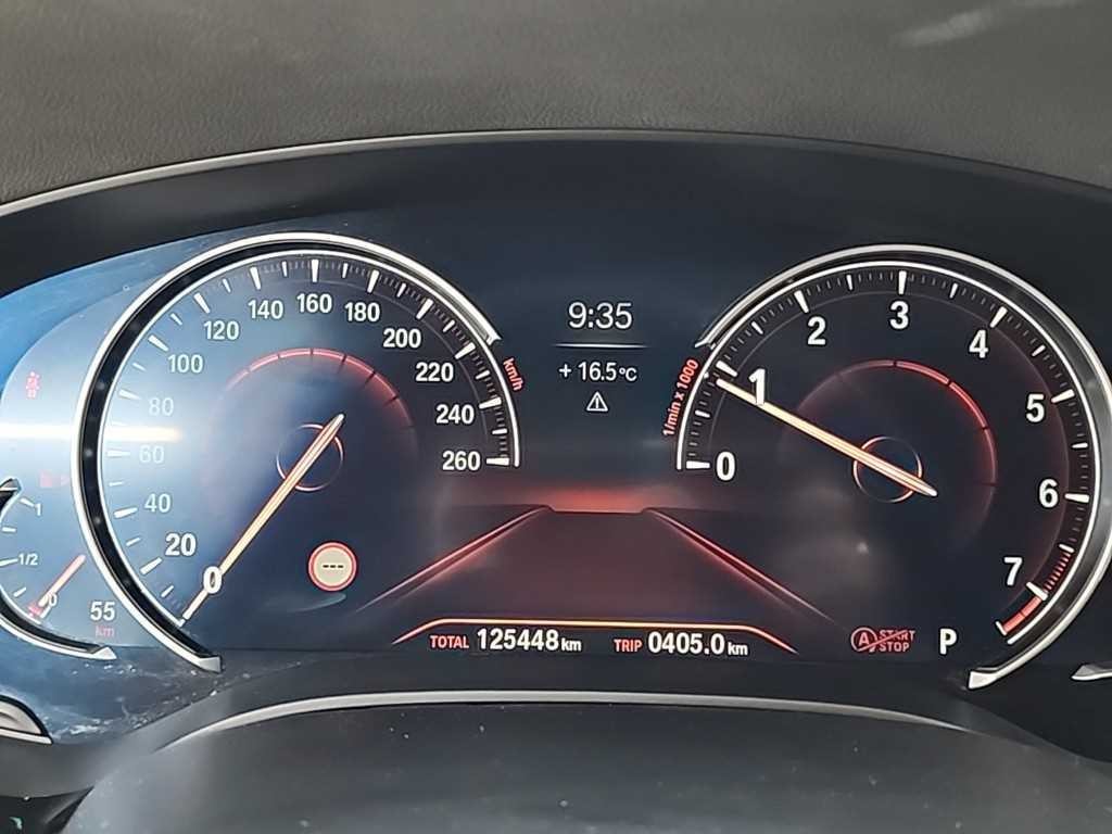 BMW 5시리즈 5시리즈 (G30) 530i xDrive M 스포츠 이미지 7