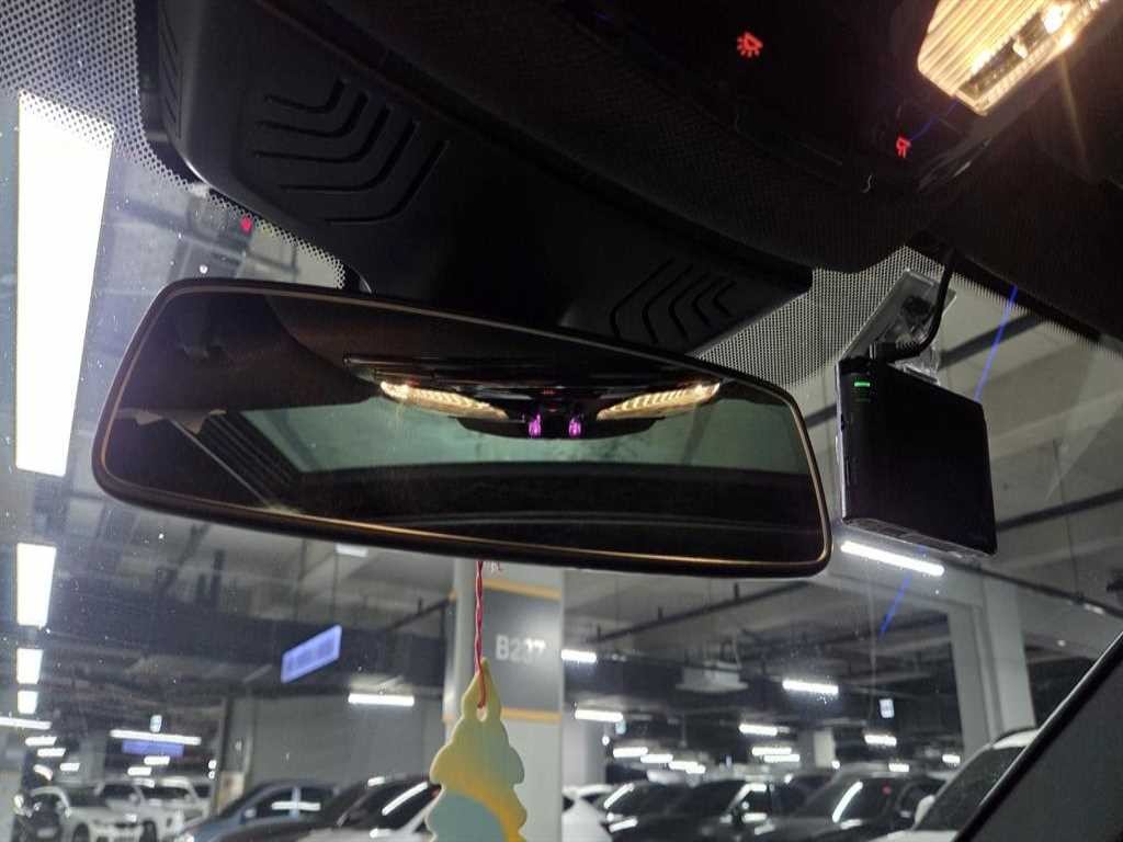 BMW 5시리즈 5시리즈 (G30) 530i M 스포츠 플러스 이미지 13