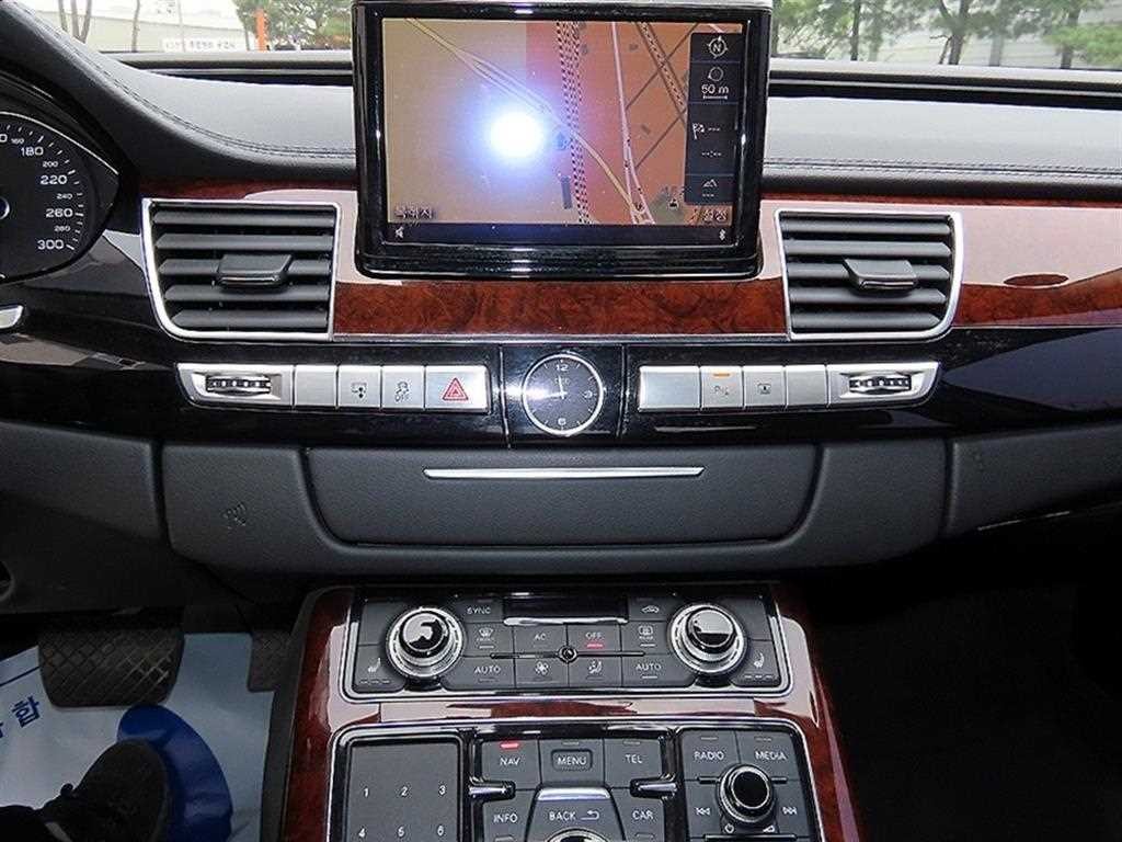 아우디 A8 뉴A8 3.0 TFSI 콰트로 이미지 11