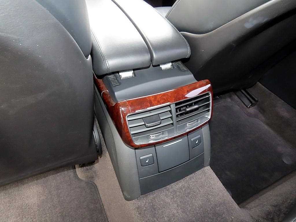 아우디 A8 뉴A8 3.0 TFSI 콰트로 이미지 16