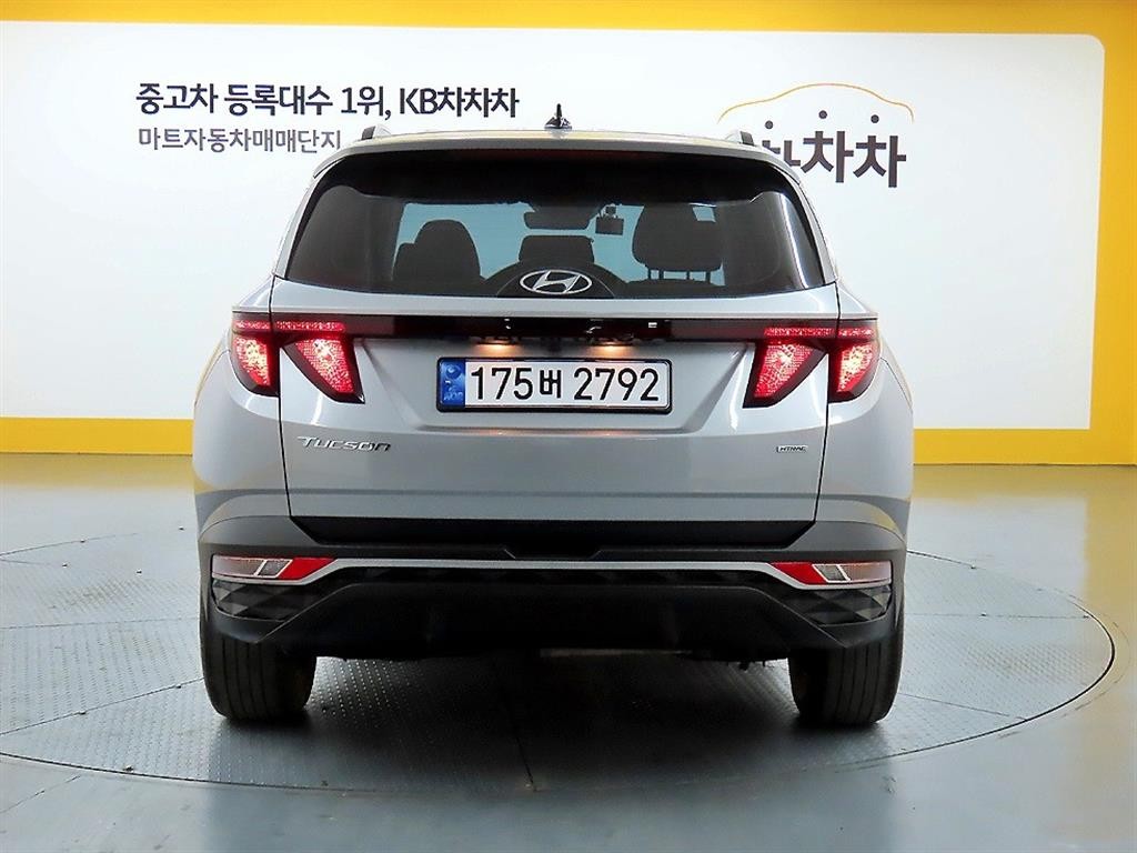 현대 투싼 더 뉴 투싼 (NX4) 디젤 2.0 4WD 프리미엄 이미지 3