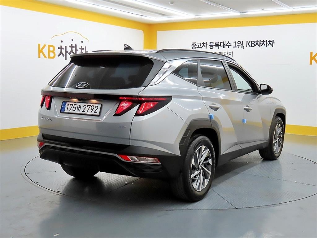 현대 투싼 더 뉴 투싼 (NX4) 디젤 2.0 4WD 프리미엄 이미지 4