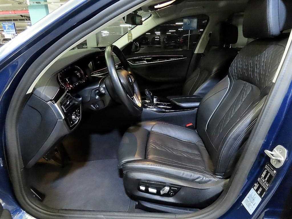 BMW 5시리즈 5시리즈 (G30) 523d 럭셔리 이미지 6
