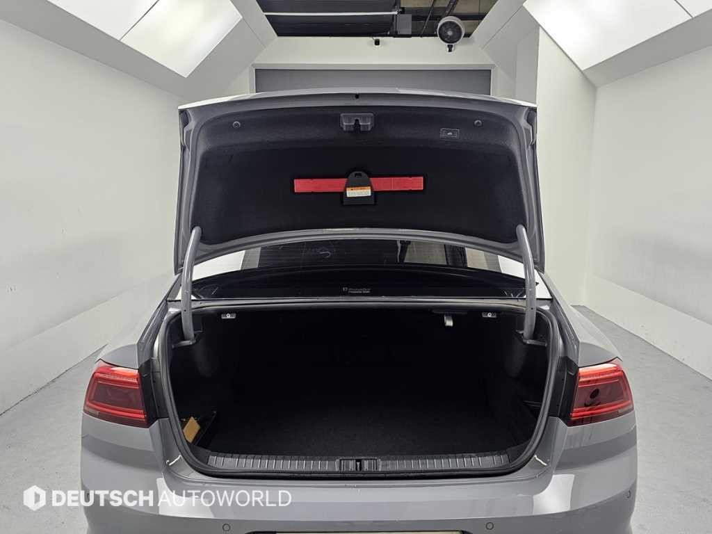폭스바겐 파사트 파사트GT(B8) 2.0 TDI 프레스티지 이미지 19