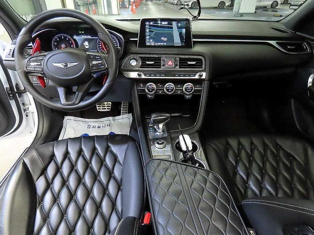제네시스 G70 2.0T AWD 스포츠 패키지 이미지 10