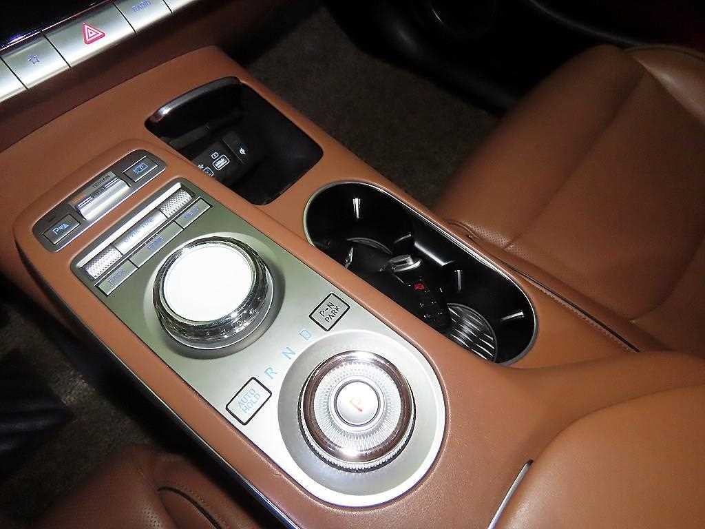 제네시스 GV70 2.5T 가솔린 AWD 이미지 12