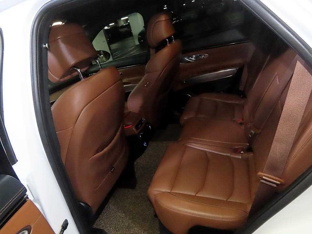 제네시스 GV70 2.5T 가솔린 AWD 이미지 7