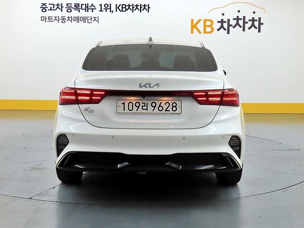 기아 K3 더뉴 K3 2세대 1.6 가솔린 프레스티지 이미지 3