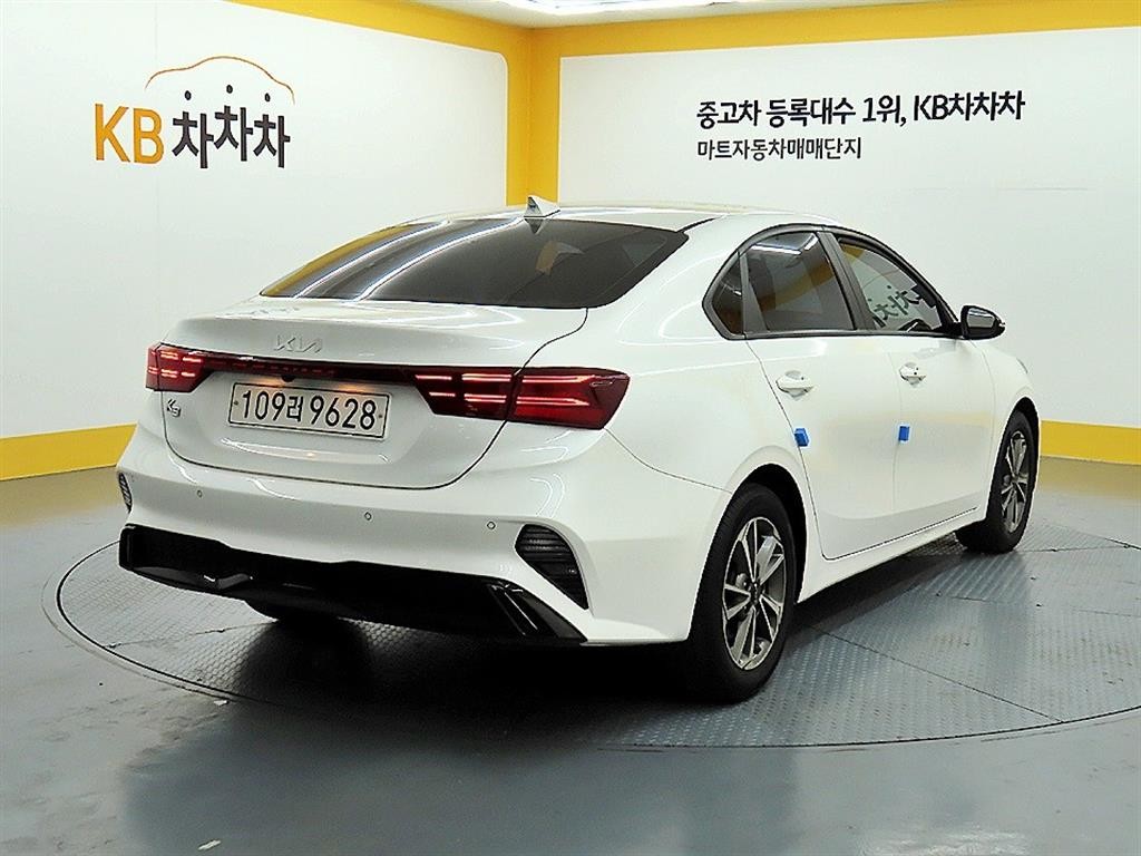 기아 K3 더뉴 K3 2세대 1.6 가솔린 프레스티지 이미지 4