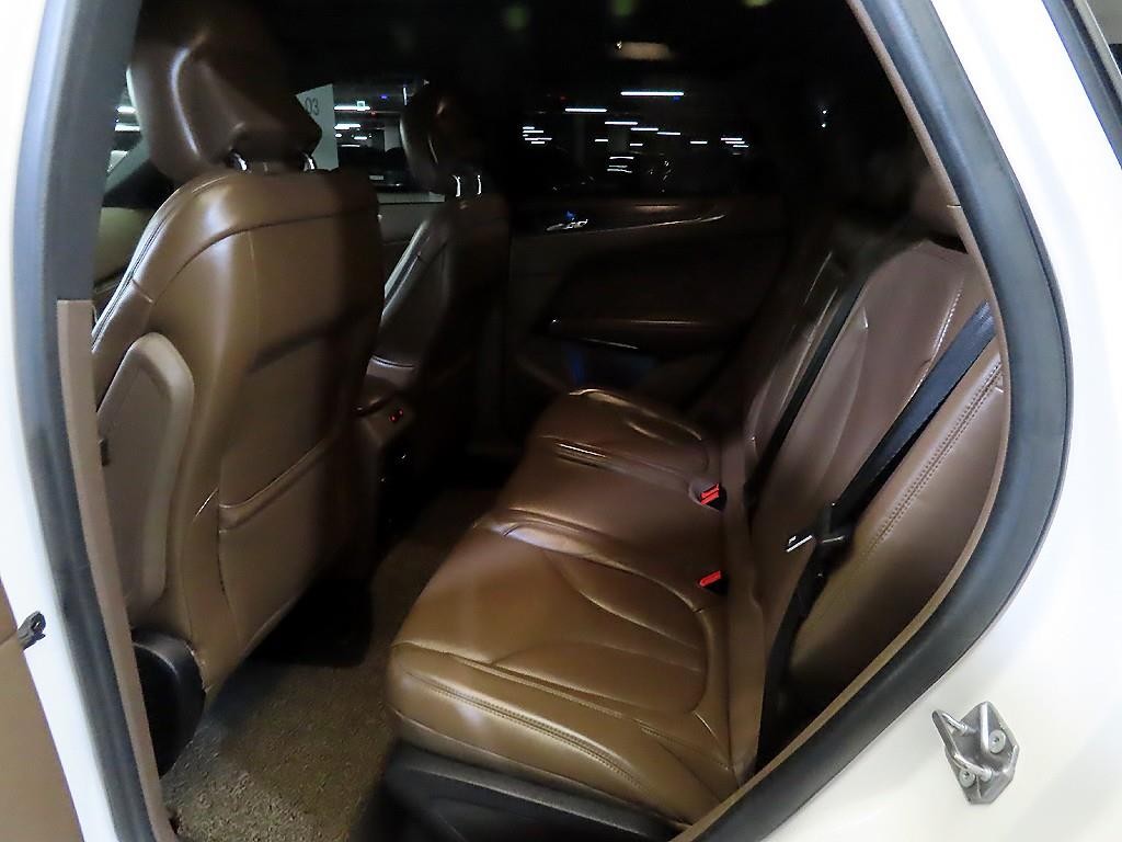 링컨 MKC 2.0 AWD 리저브 이미지 7