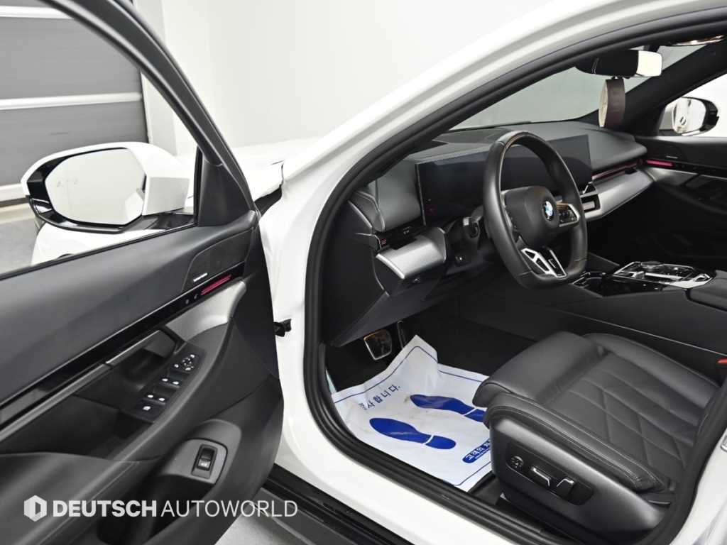 BMW 5시리즈 5시리즈 (G60) 520i 스페셜 에디션 이미지 11