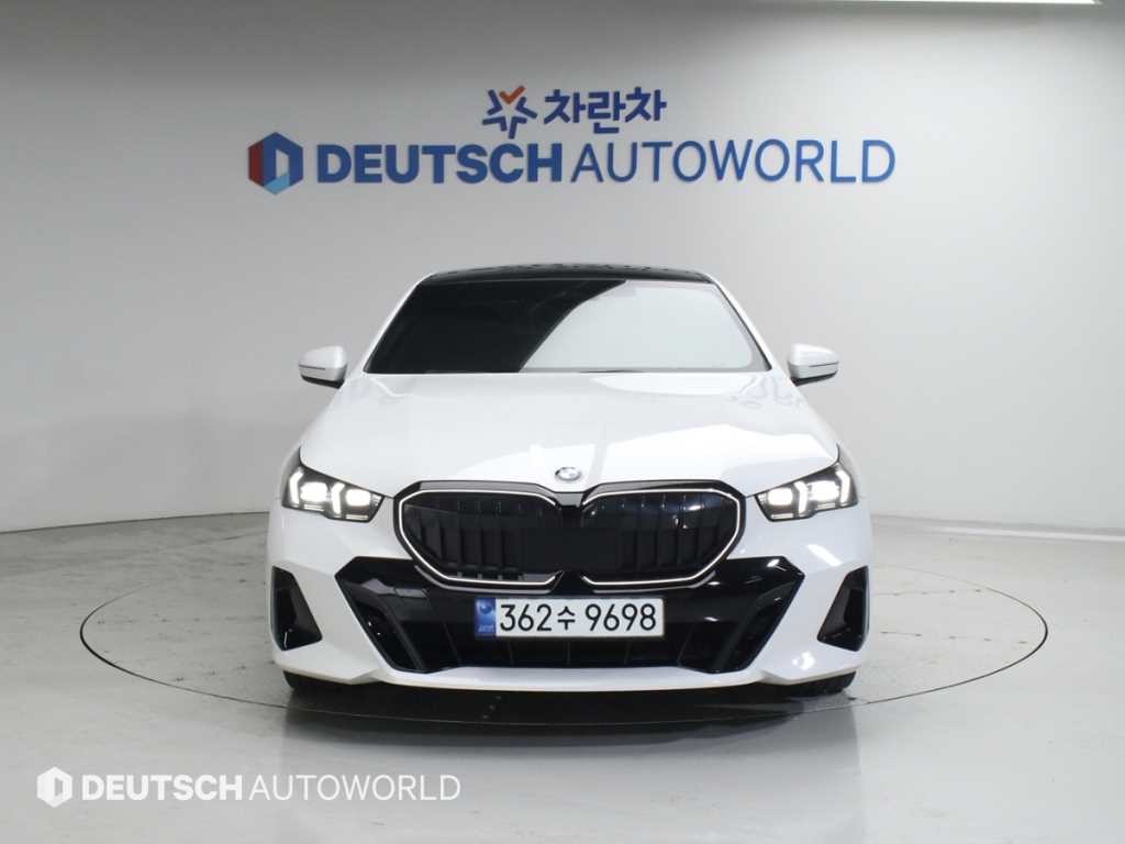 BMW 5시리즈 5시리즈 (G60) 520i 스페셜 에디션 이미지 3